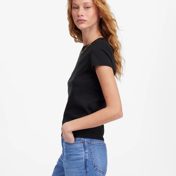 Madewell Essential Slim Tee in Lightweight Cotton in Jet Black, Size Small - Picture 3 of 10